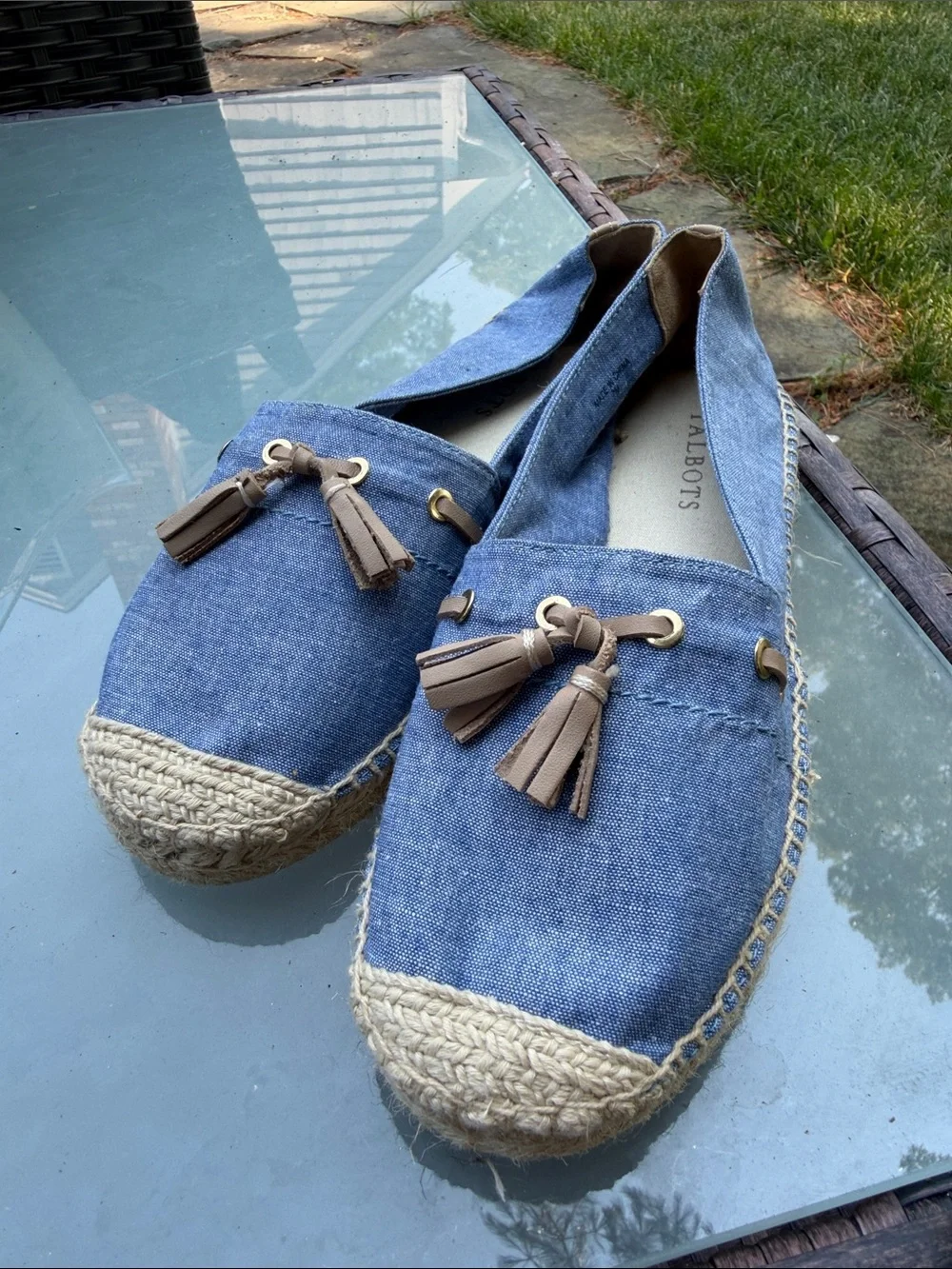 Talbots Blue Espadrille Flats with Tan Tassels Like New ! Size 7